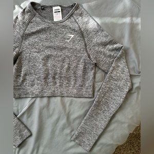 Gymshark Women’s Grey Long Sleeve Cropped Top